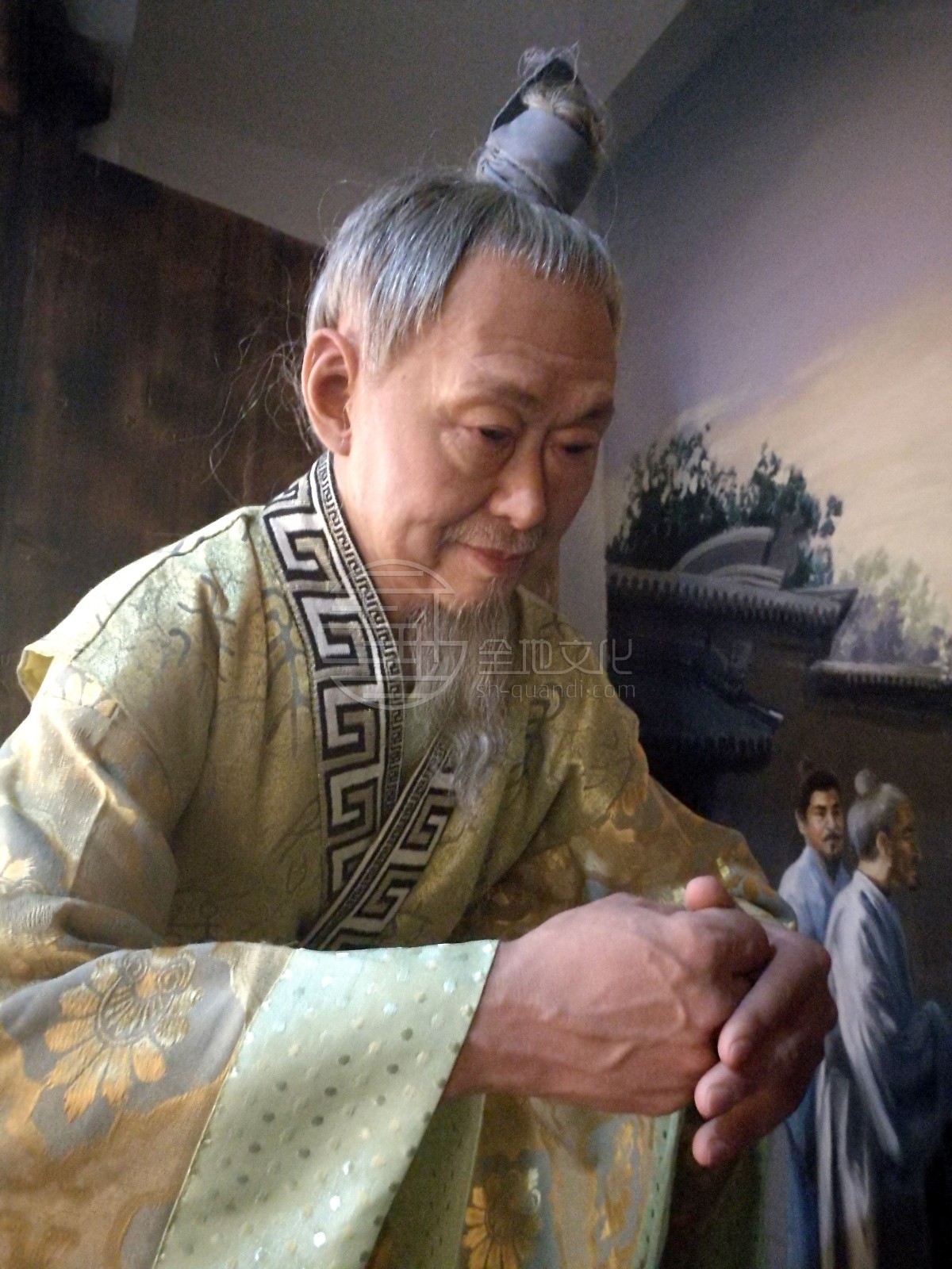 1652935696583890.jpg 4.jpg